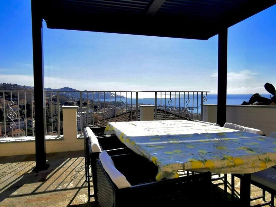 Beautiful Apartment In Sanremo Exteriör bild
